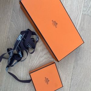 Hermes boxes (2)
